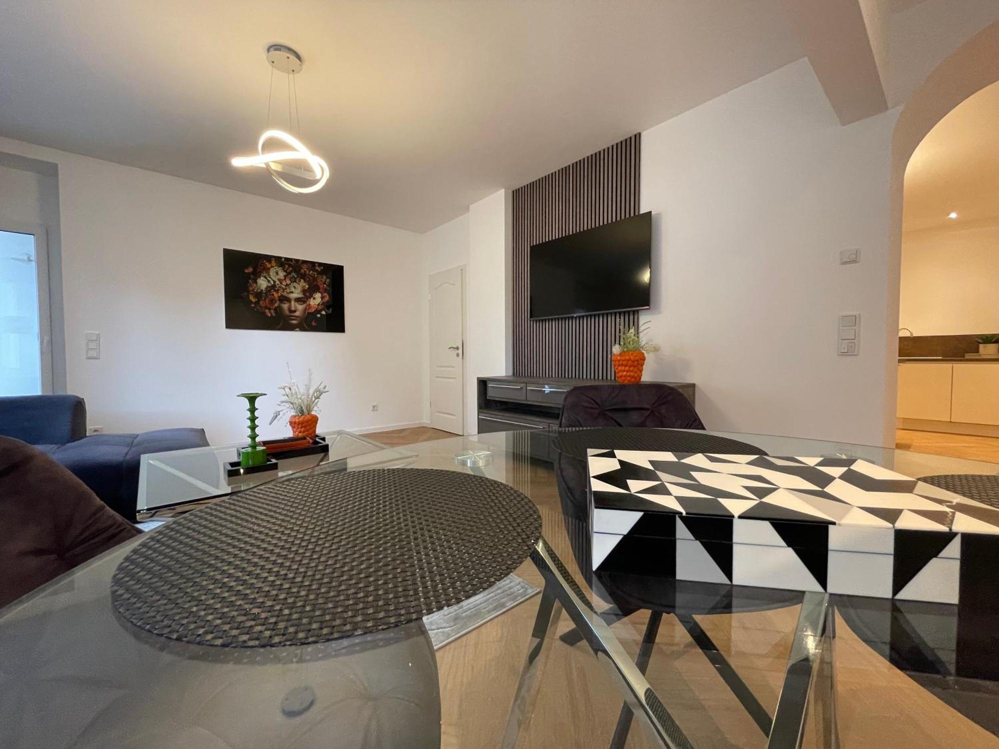 Luxurioese Ferienwohnung Mit Wellness Oase Saarburg Exteriör bild