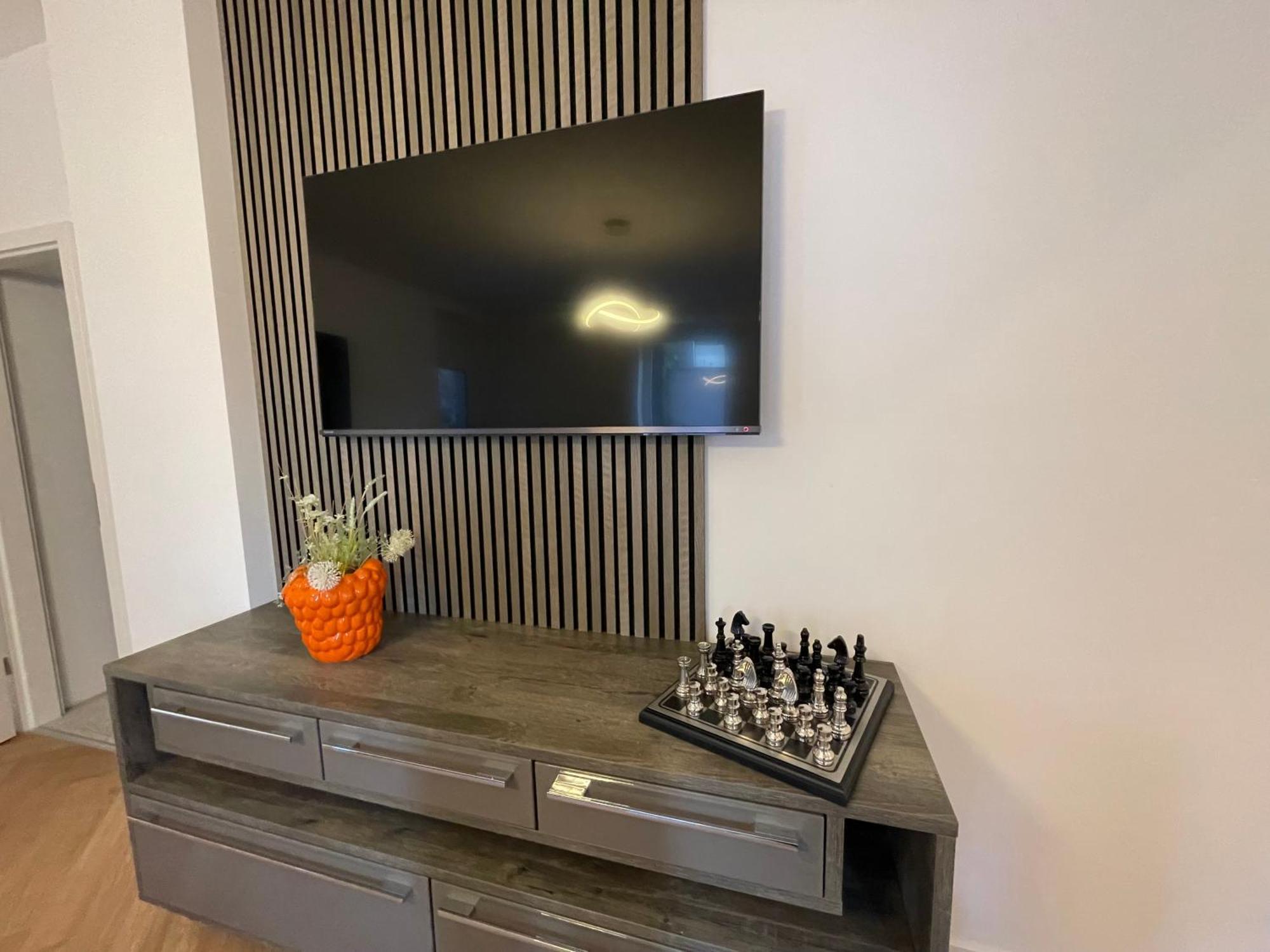 Luxurioese Ferienwohnung Mit Wellness Oase Saarburg Exteriör bild